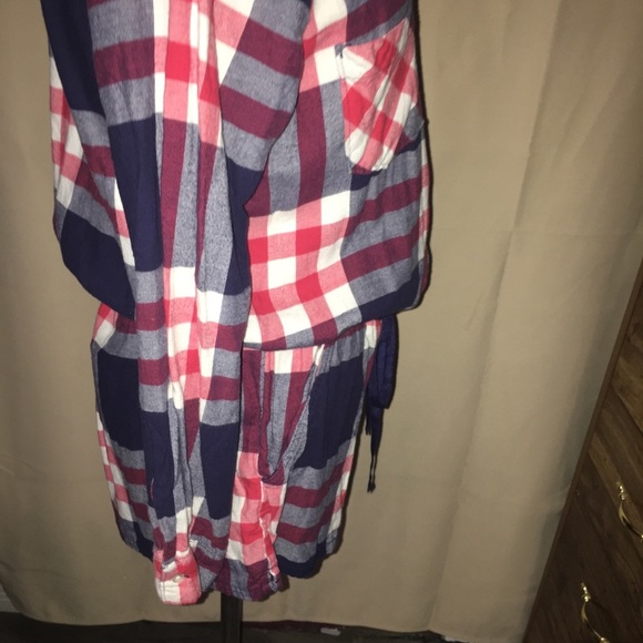 Aerie flannel Romper - Picture 6 of 8